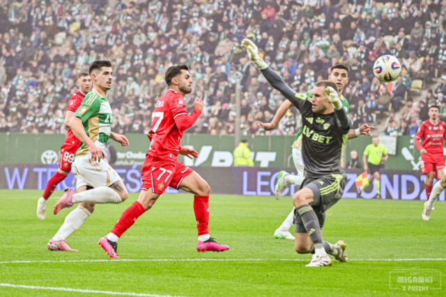 Lechia-Gdansk-vs-Widzew-Łódź-2025-09-08-photo-12
