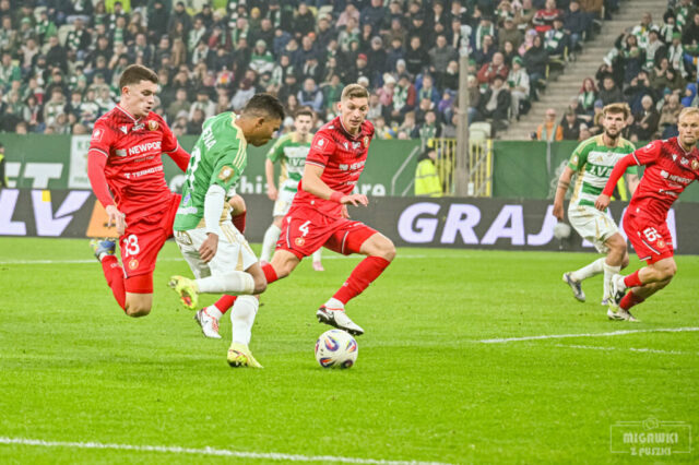 Lechia-Gdansk-vs-Widzew-Łódź-2025-09-08-photo-20