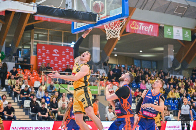 Orlen-Basket-Liga-2025-11-02-Trefl-Sopot-vs-GTK-Gliwice-zdjęcie-3