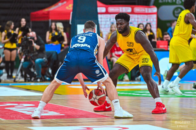 Orlen-Basket-Liga-2025-11-09-Trefl-Sopot-vs-Arka-Gdynia-zdjęcie-6