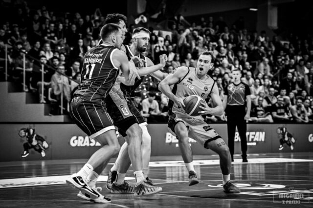PGE-Basket-Liga-2026-10-02-Trefl-Sopot-vs-Dziki-Warszawa-zdjęcie-7